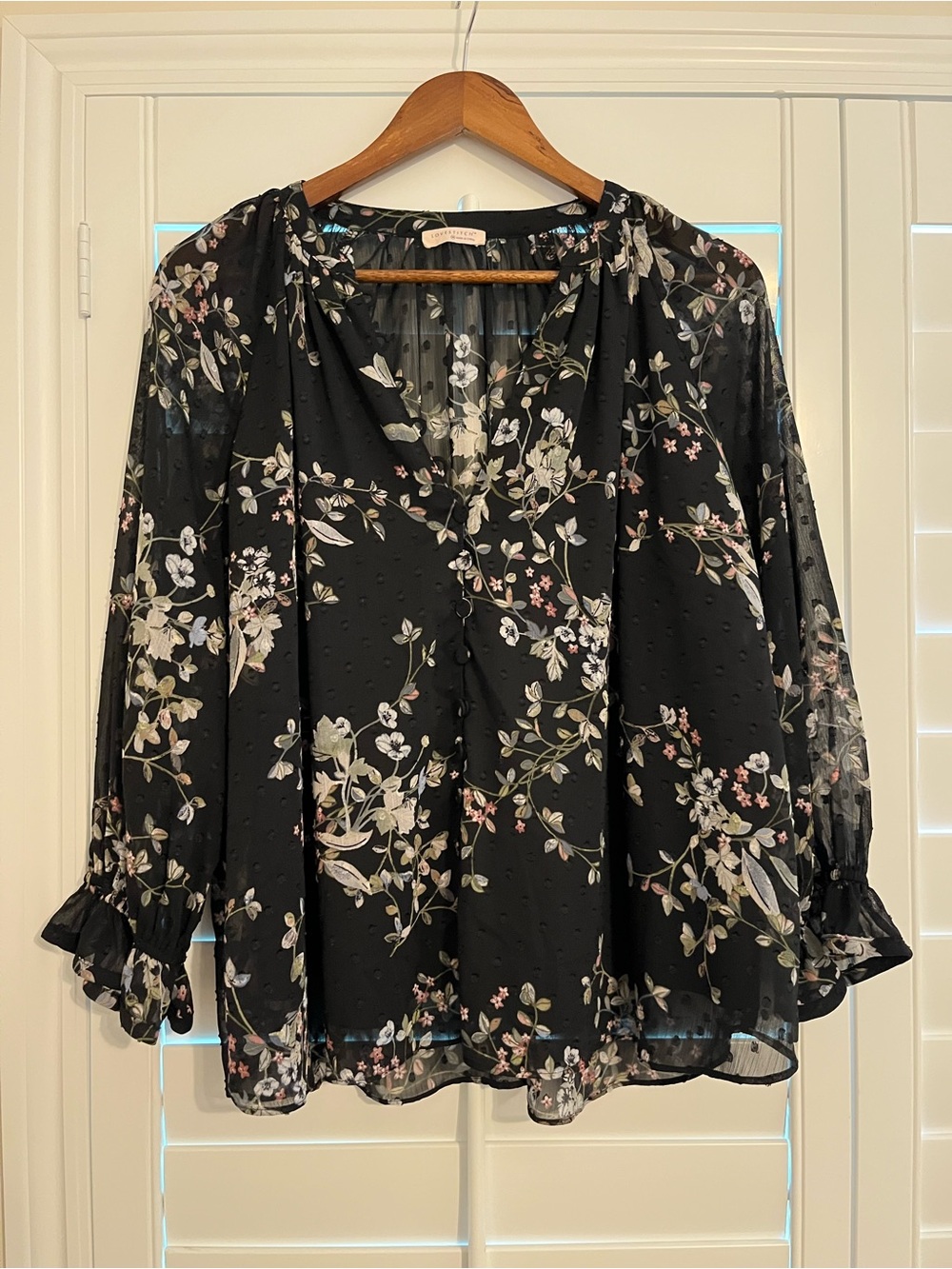 Lovestitch Black Floral V-Neck Blouse
